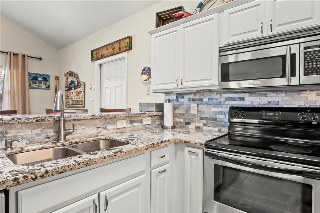 627 Sandy Lane Port Aransas TX 78373