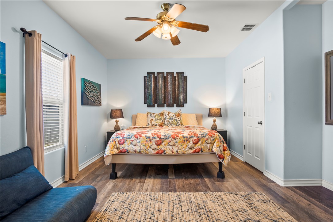 627 Sandy Lane Port Aransas TX 78373