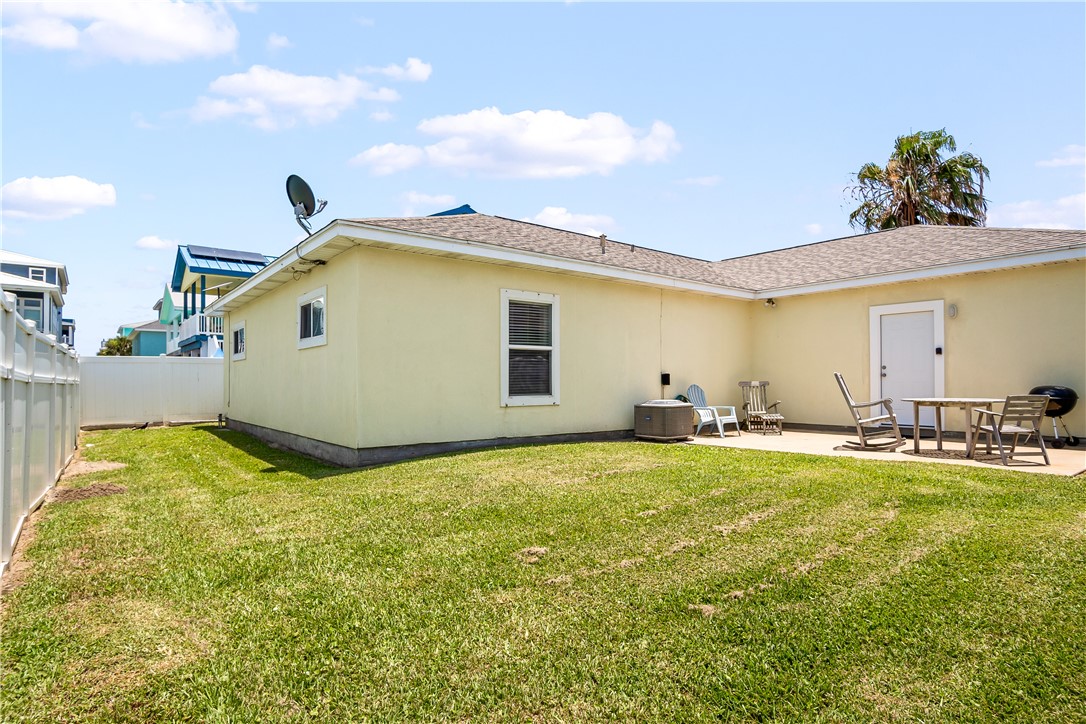 627 Sandy Lane Port Aransas TX 78373