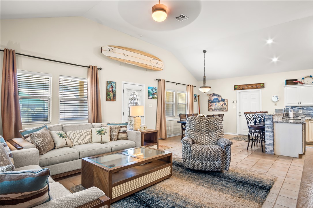 627 Sandy Lane Port Aransas TX 78373