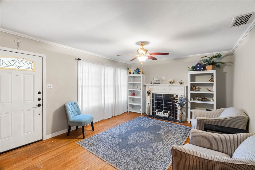 628 Deforrest Street Corpus Christi TX 78404