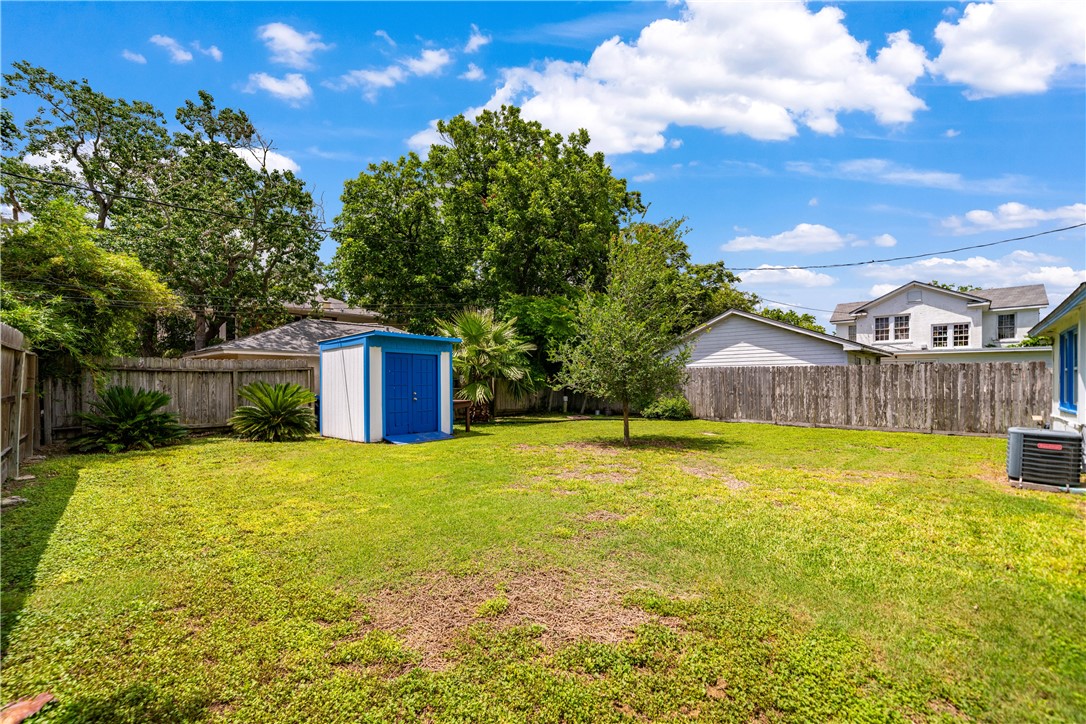 115 Cole Street Corpus Christi TX 78404
