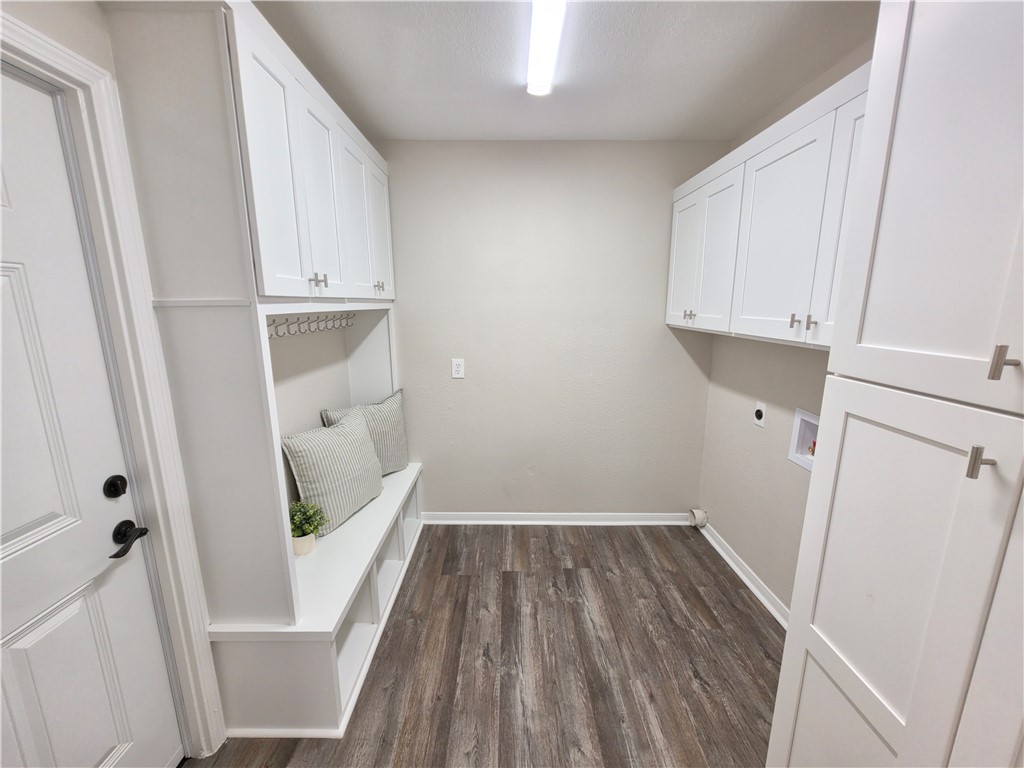 5502 Crossgate Dr N Corpus Christi TX 78413