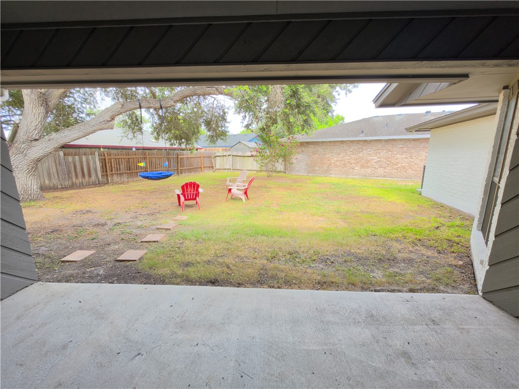 5502 Crossgate Dr N Corpus Christi TX 78413
