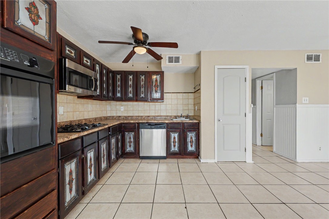214 Hialeah Drive Corpus Christi TX 78418