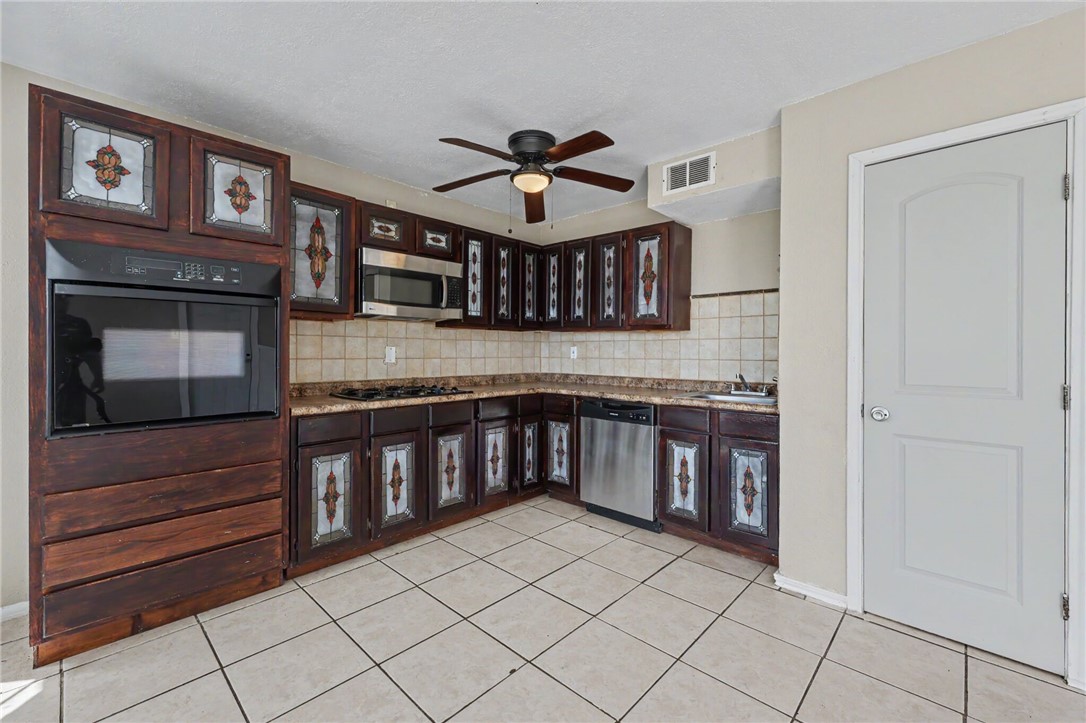 214 Hialeah Drive Corpus Christi TX 78418