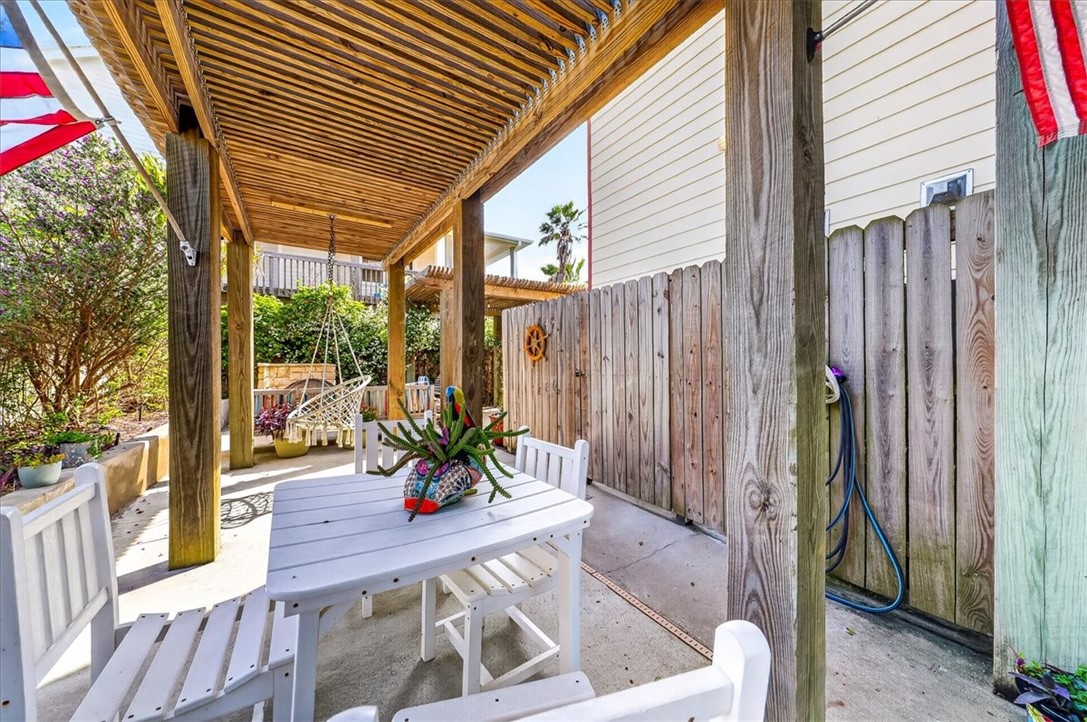 540 Ocean View Drive Port Aransas TX 78373