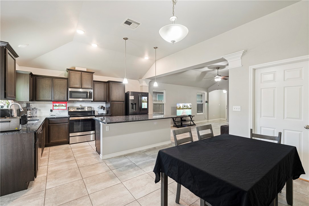 2218 Spoonbill Drive Corpus Christi TX 78414