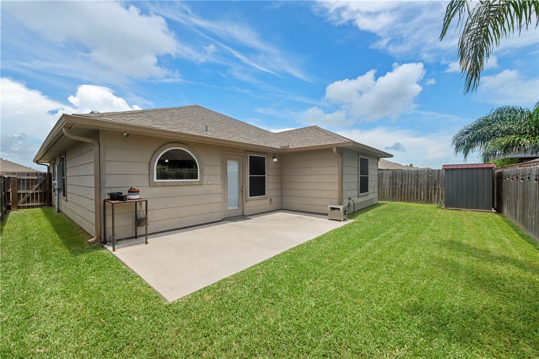 2218 Spoonbill Drive Corpus Christi TX 78414