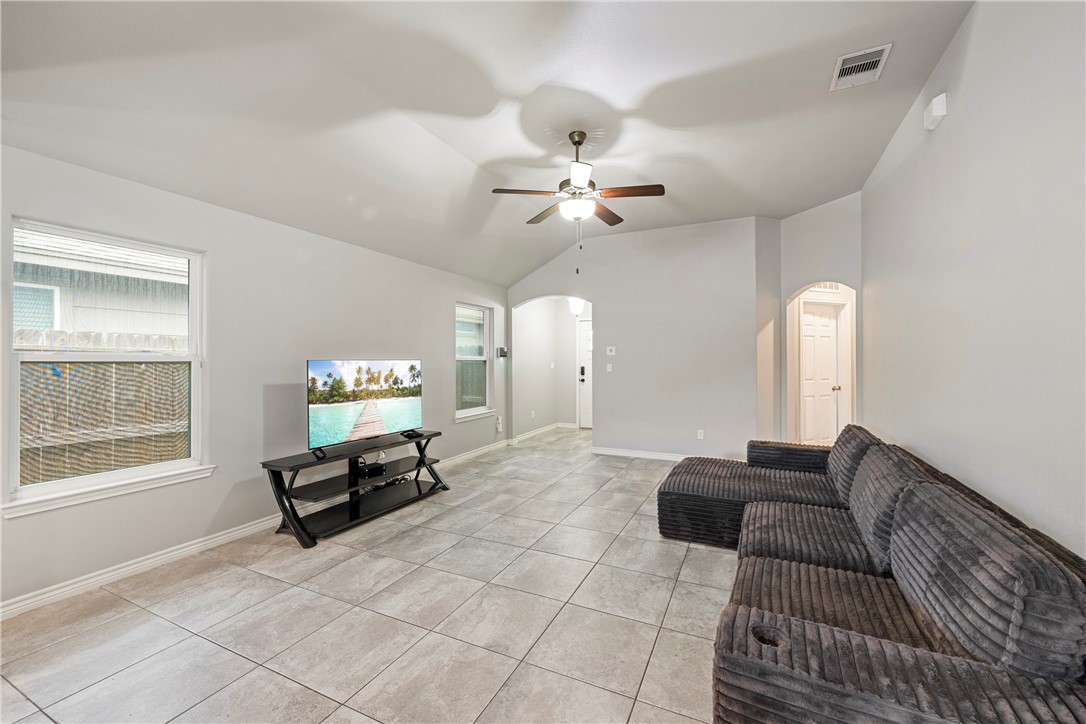2218 Spoonbill Drive Corpus Christi TX 78414