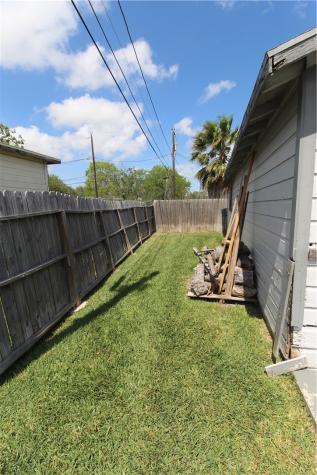 4945 Prinston Drive Corpus Christi TX 78411