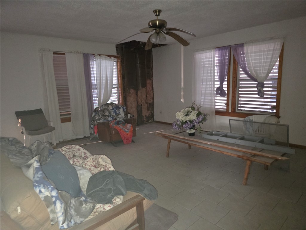 806 Louis Lynch Drive Corpus Christi TX 78408