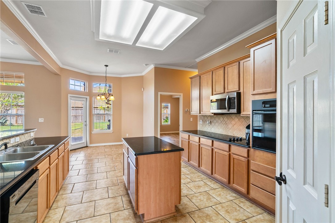 7609 Loire Boulevard Corpus Christi TX 78414