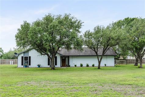 4585 County Road 56 Robstown TX 78380