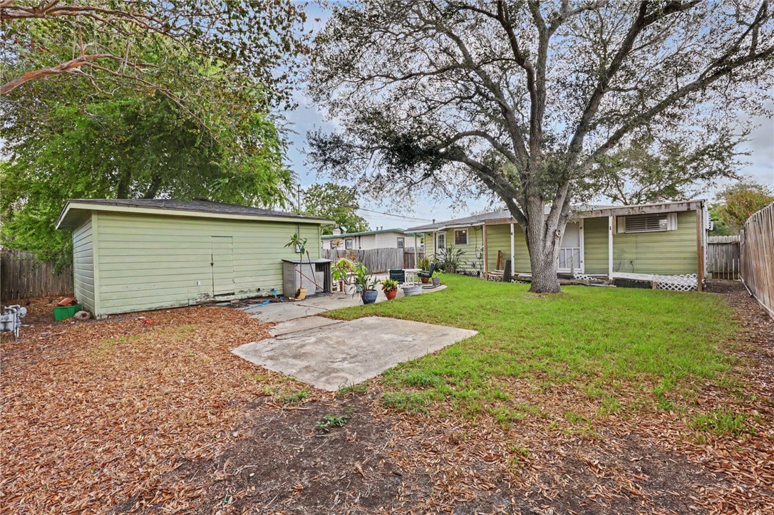 626 Pennington Drive Corpus Christi TX 78412