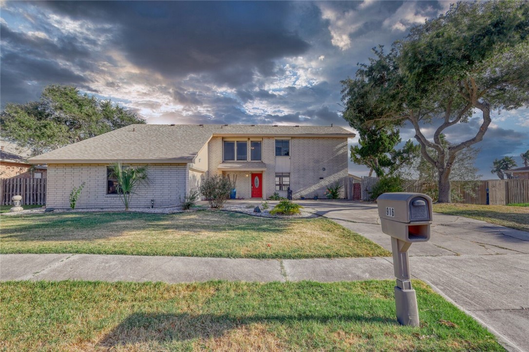 916 Waterview Street Portland TX 78374
