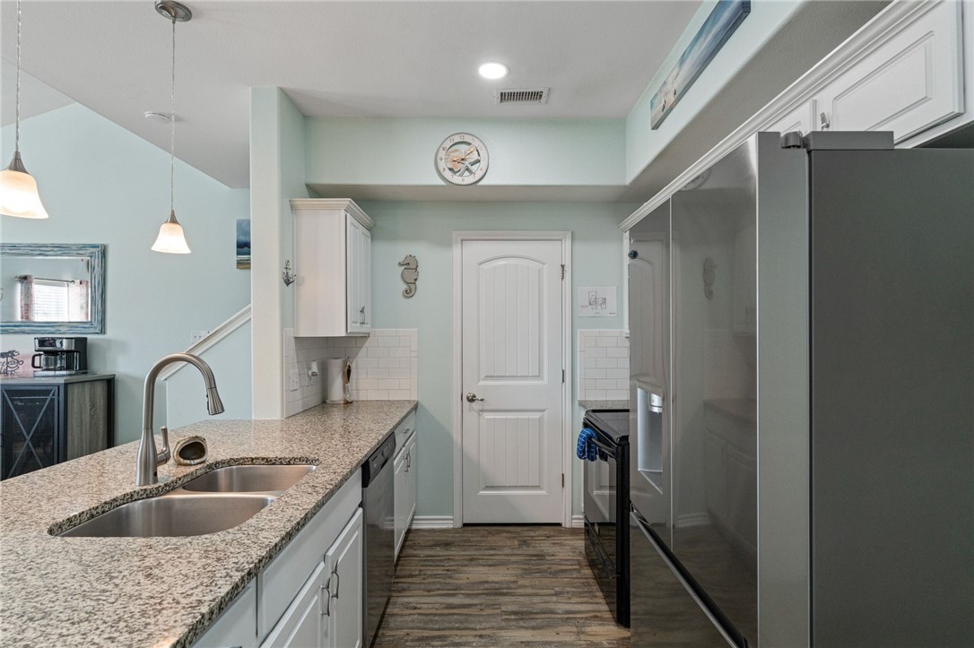 15111 Beach Country Drive Corpus Christi TX 78418