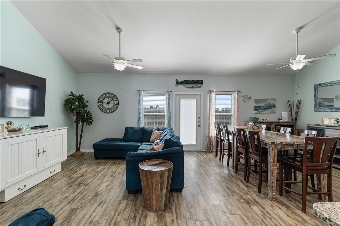 15111 Beach Country Drive Corpus Christi TX 78418