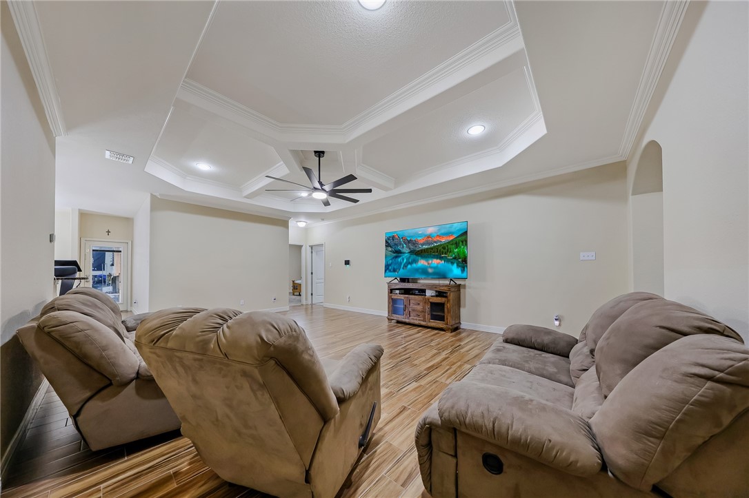 15413 Basswood Drive Corpus Christi TX 78410