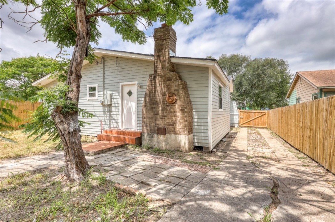 1138 Golla Drive Corpus Christi TX 78407