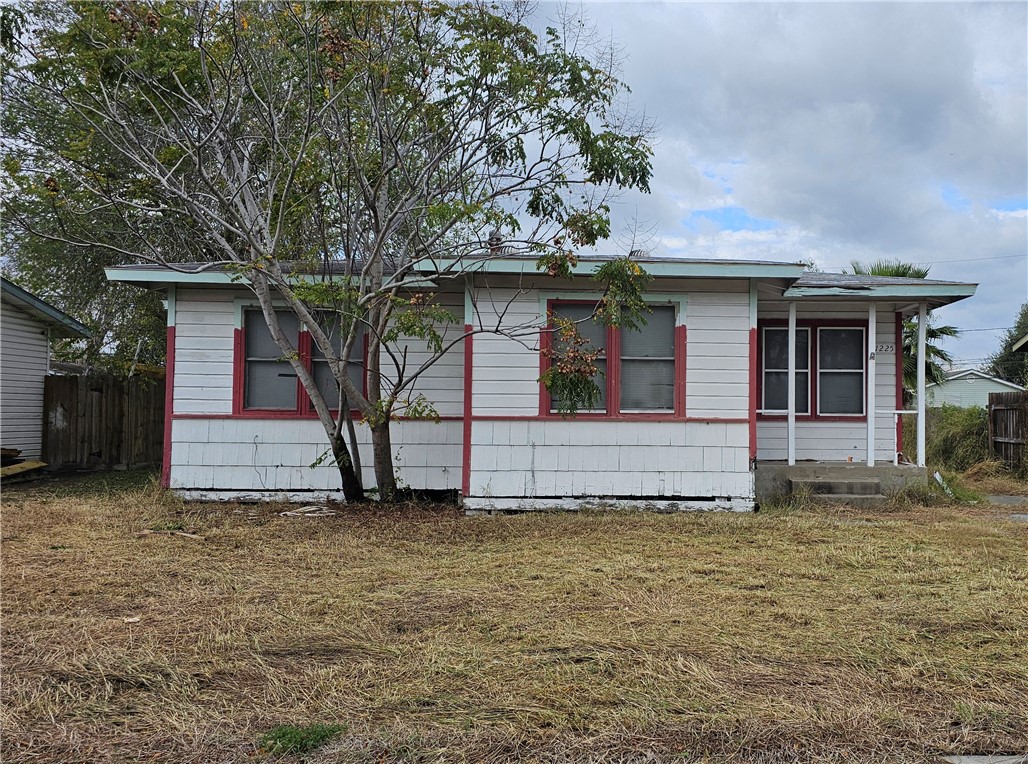 1225 Shiels Drive Corpus Christi TX 78412