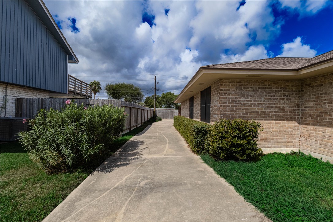 918 Delta Drive Corpus Christi TX 78412