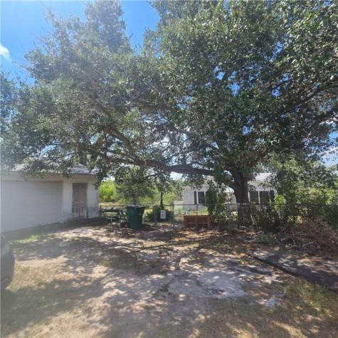 101 Byler Sandia TX 78383