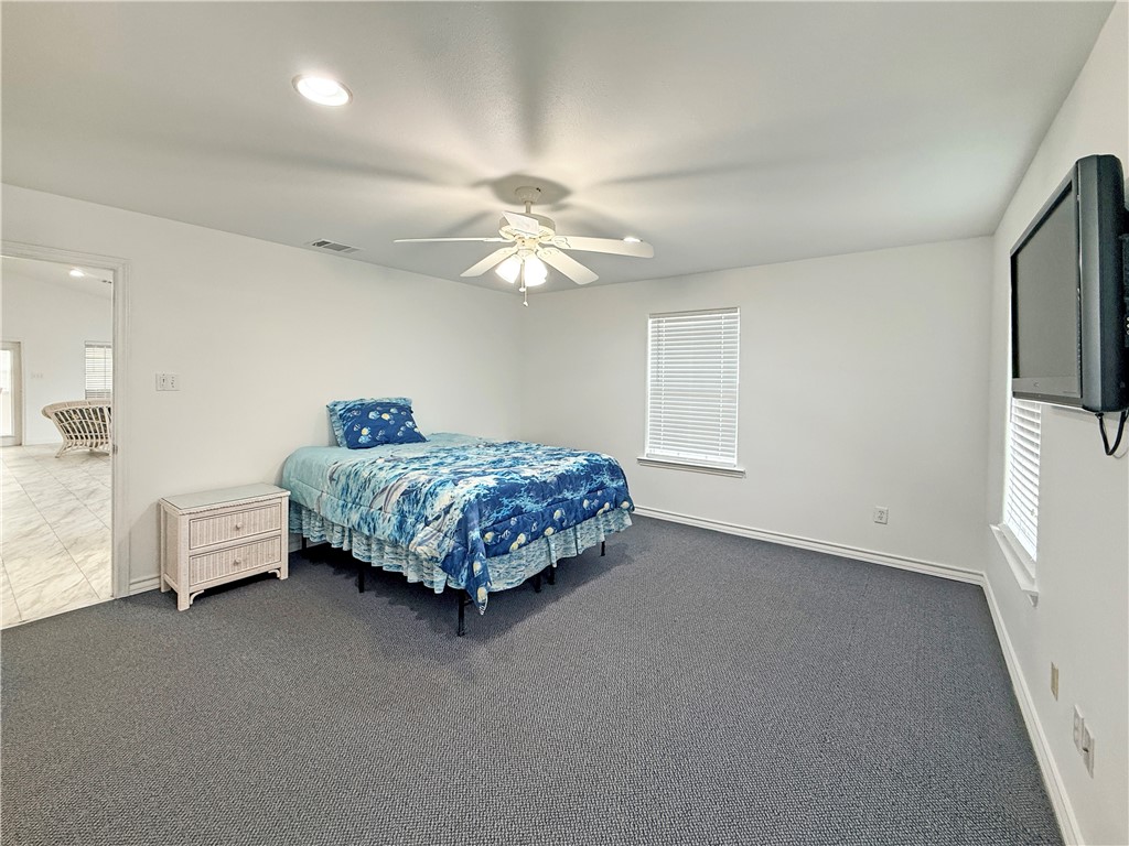 1312 S Live Oak Street Rockport TX 78382