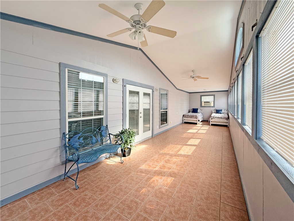 1312 S Live Oak Street Rockport TX 78382