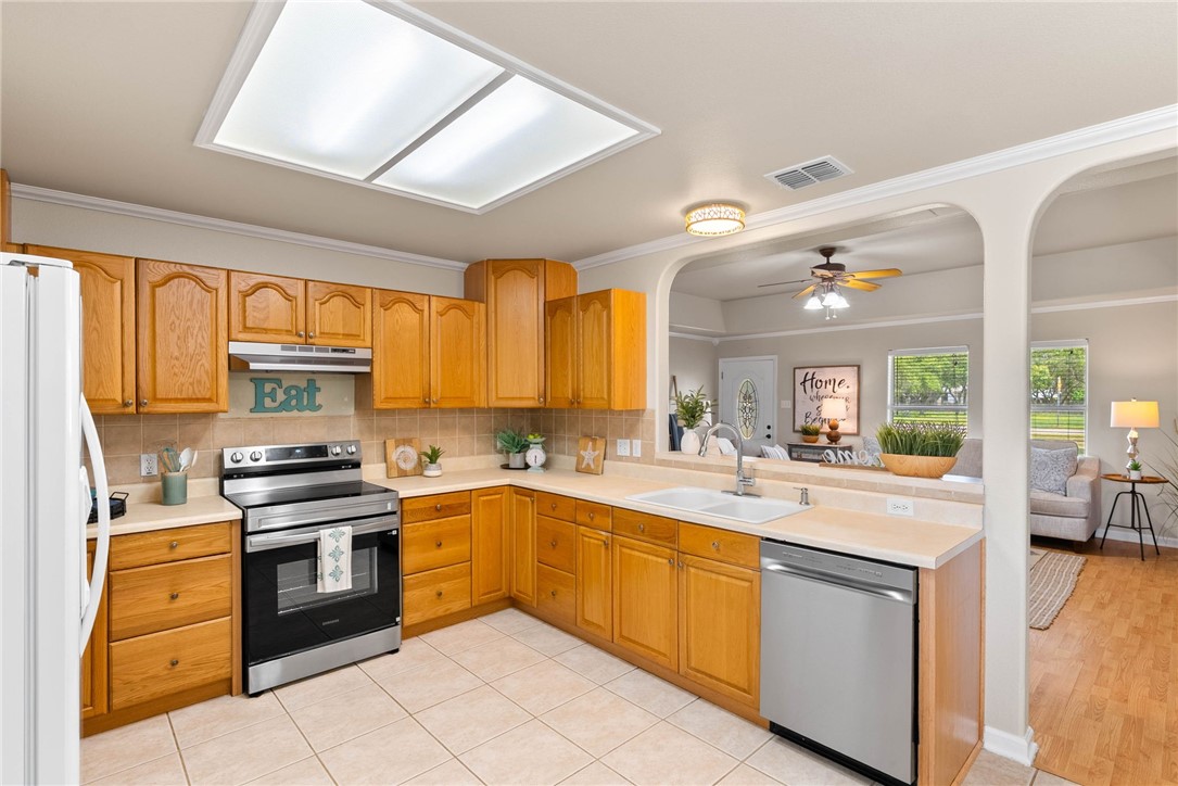 3726 Lynda Lee Drive Corpus Christi TX 78418