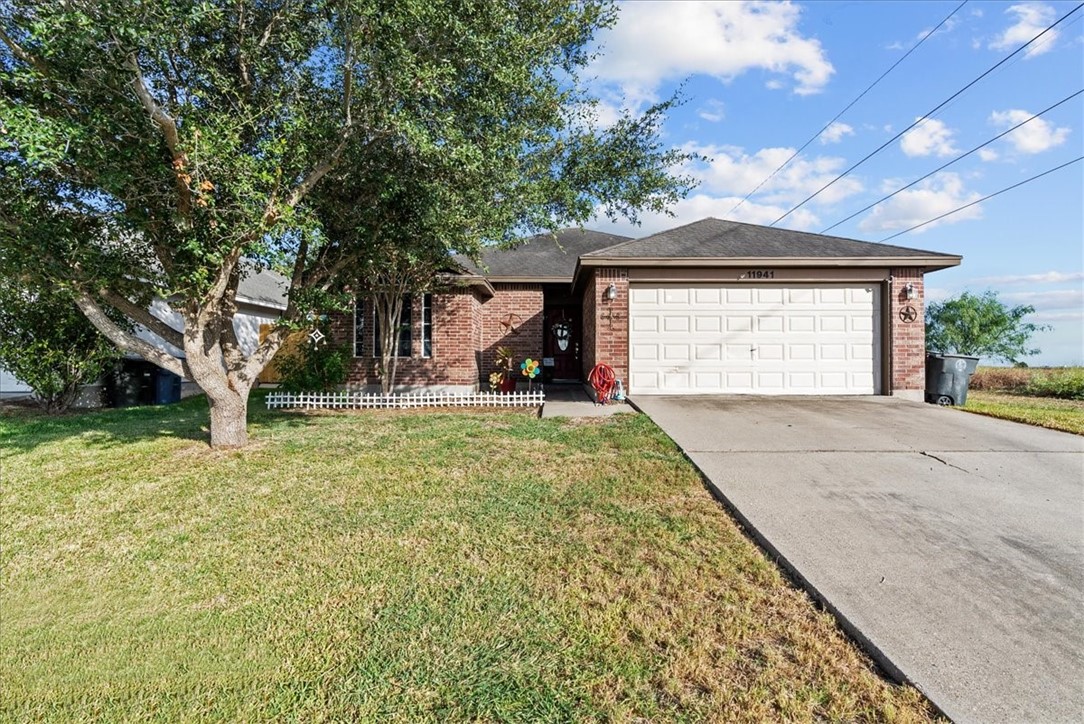 11941 Yellow Oak Avenue Corpus Christi TX 78410