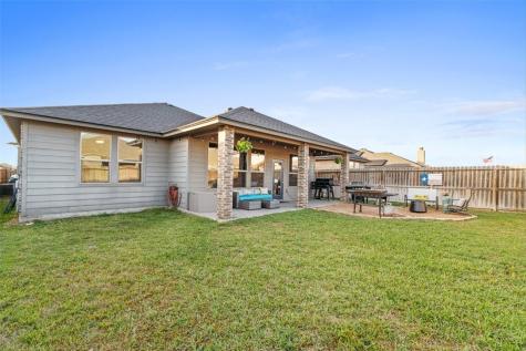 1015 Pasadena Street Portland TX 78374
