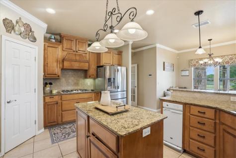5844 Santa Clara Robstown TX 78380
