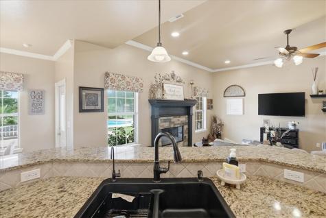 5844 Santa Clara Robstown TX 78380