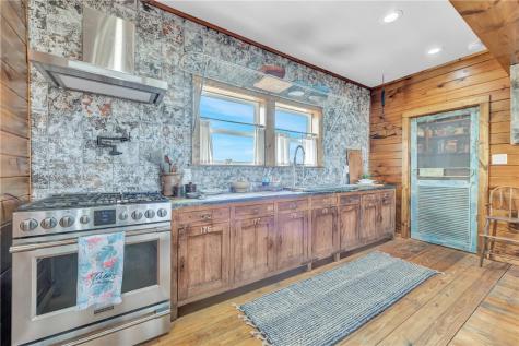 114 W Avenue J Port Aransas TX 78373