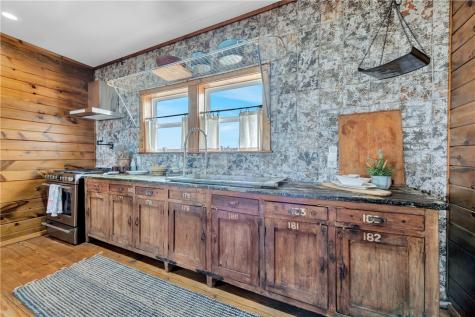 114 W Avenue J Port Aransas TX 78373