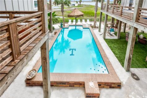 114 W Avenue J Port Aransas TX 78373