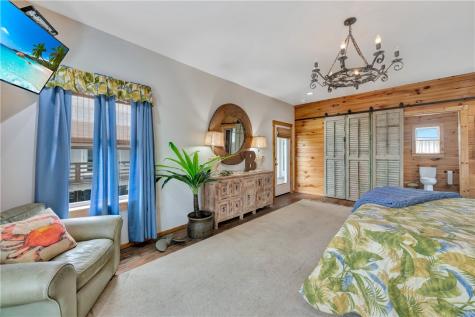 114 W Avenue J Port Aransas TX 78373