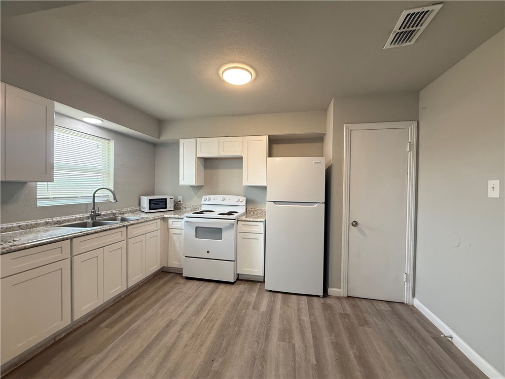 1002 Vernon Drive Corpus Christi TX 78407