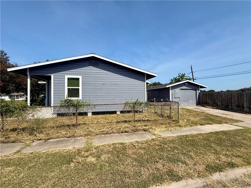 1002 Vernon Drive Corpus Christi TX 78407