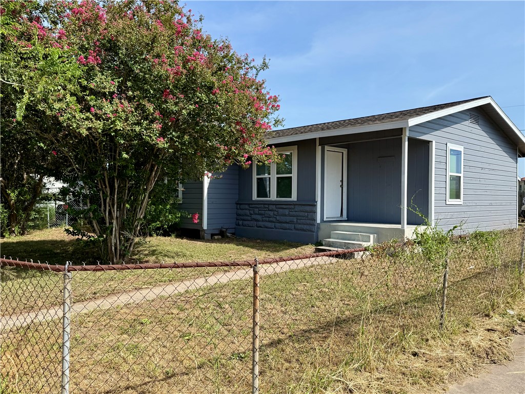 1002 Vernon Drive Corpus Christi TX 78407