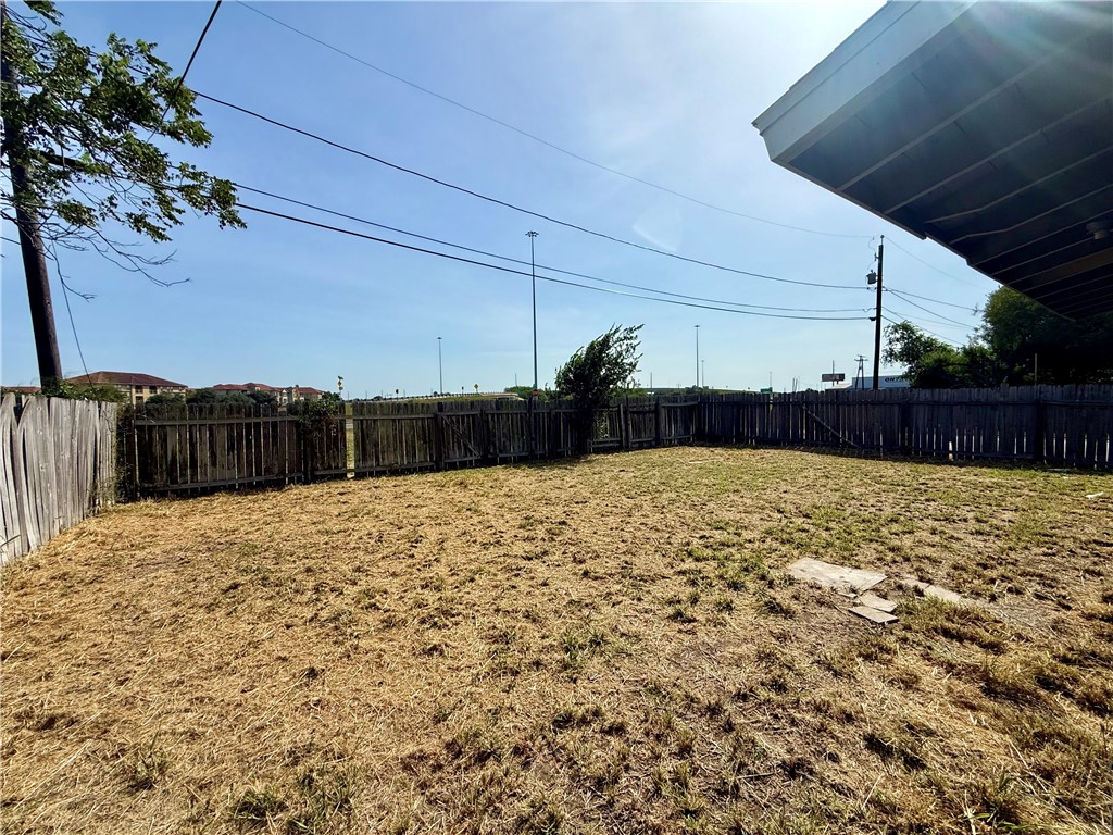1002 Vernon Drive Corpus Christi TX 78407