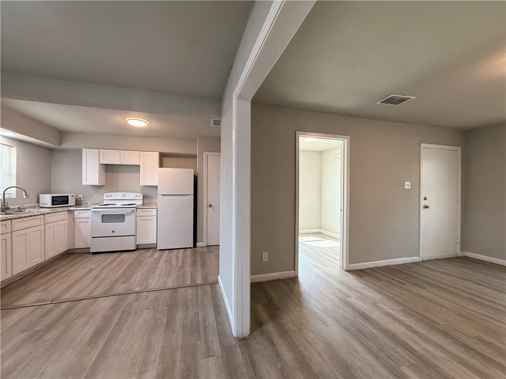 1002 Vernon Drive Corpus Christi TX 78407