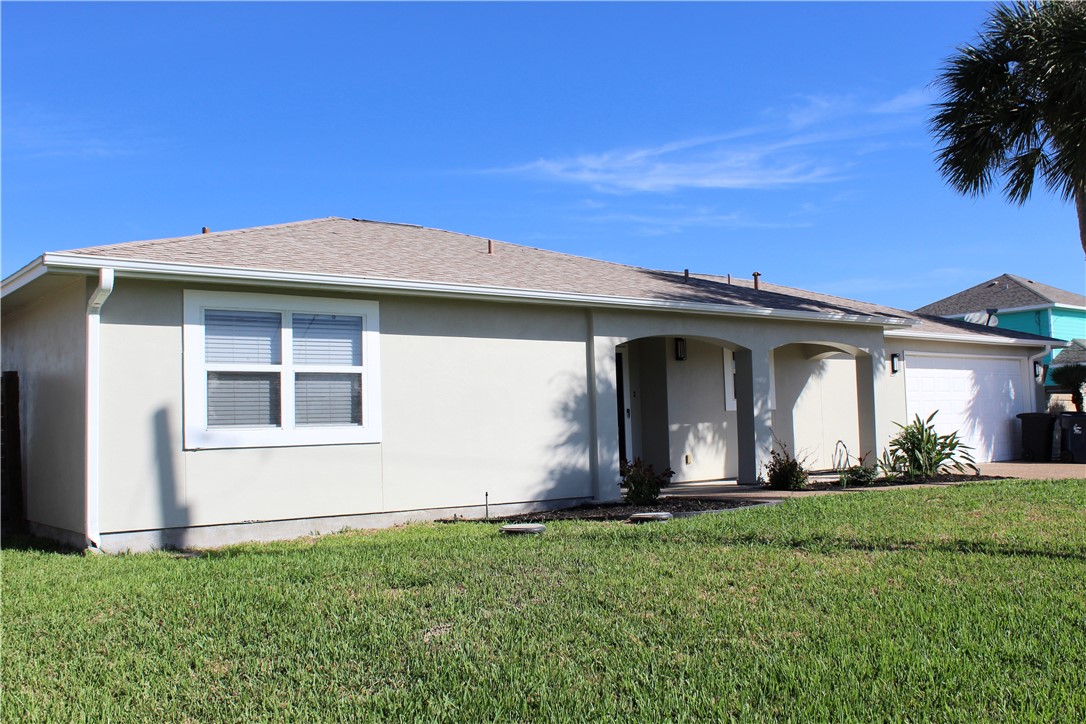 143 Lakeshore Drive Rockport TX 78382