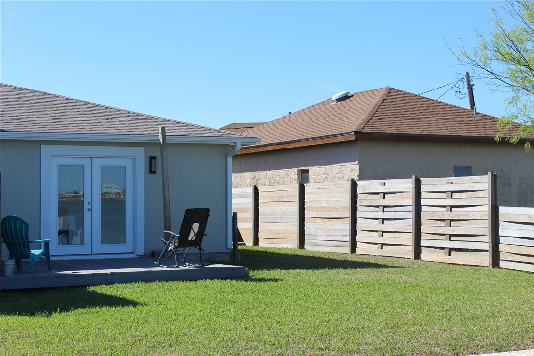 143 Lakeshore Drive Rockport TX 78382