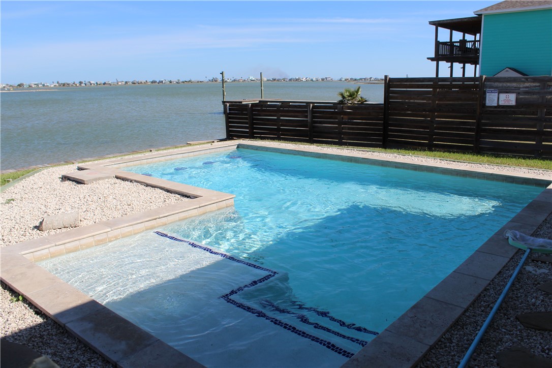 143 Lakeshore Drive Rockport TX 78382