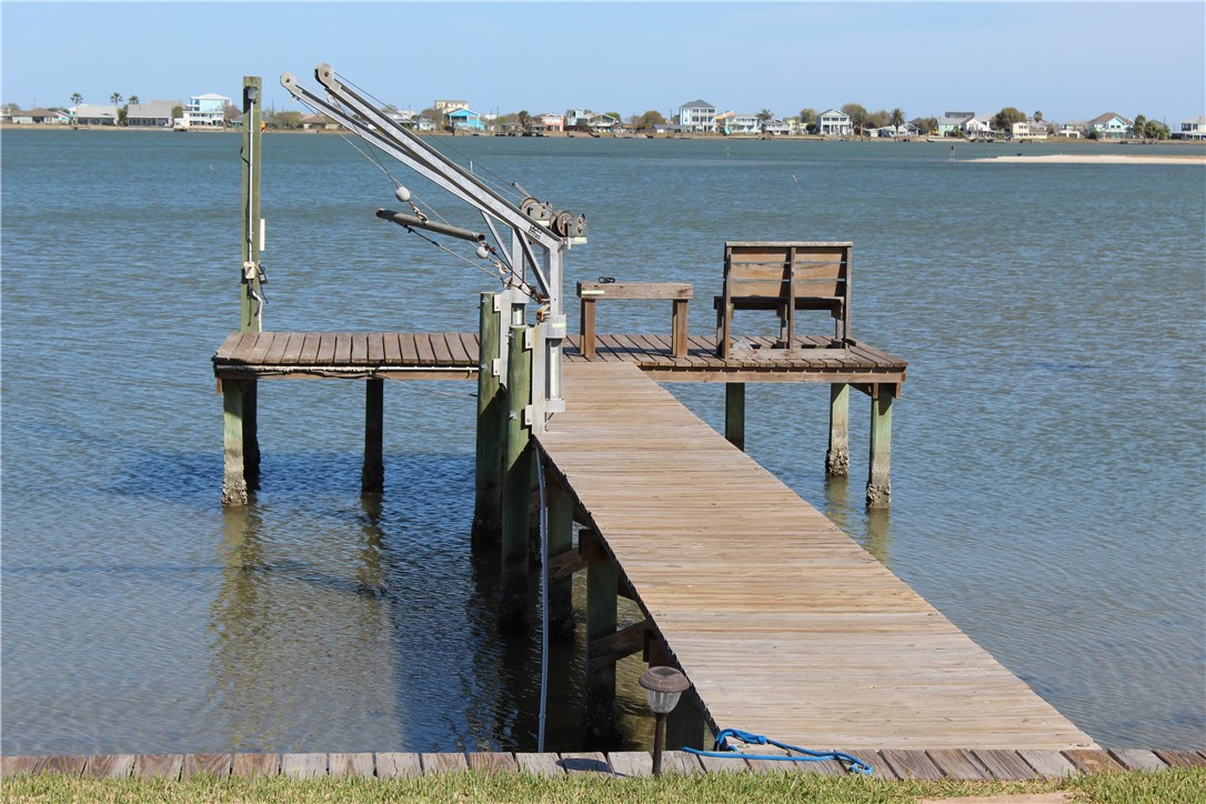 143 Lakeshore Drive Rockport TX 78382