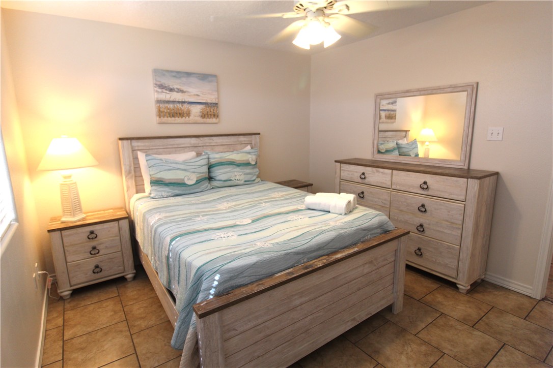 143 Lakeshore Drive Rockport TX 78382