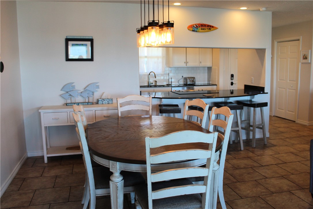 143 Lakeshore Drive Rockport TX 78382