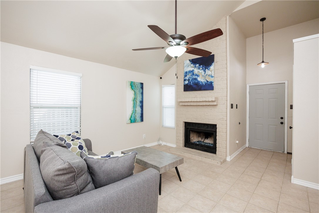 7252 The Mansions Dr D-2 Corpus Christi TX 78414